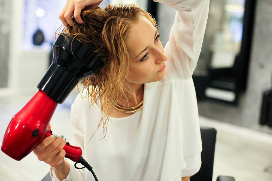 Как можно уложить волосы без фена и утюжка укладка волос - 2021