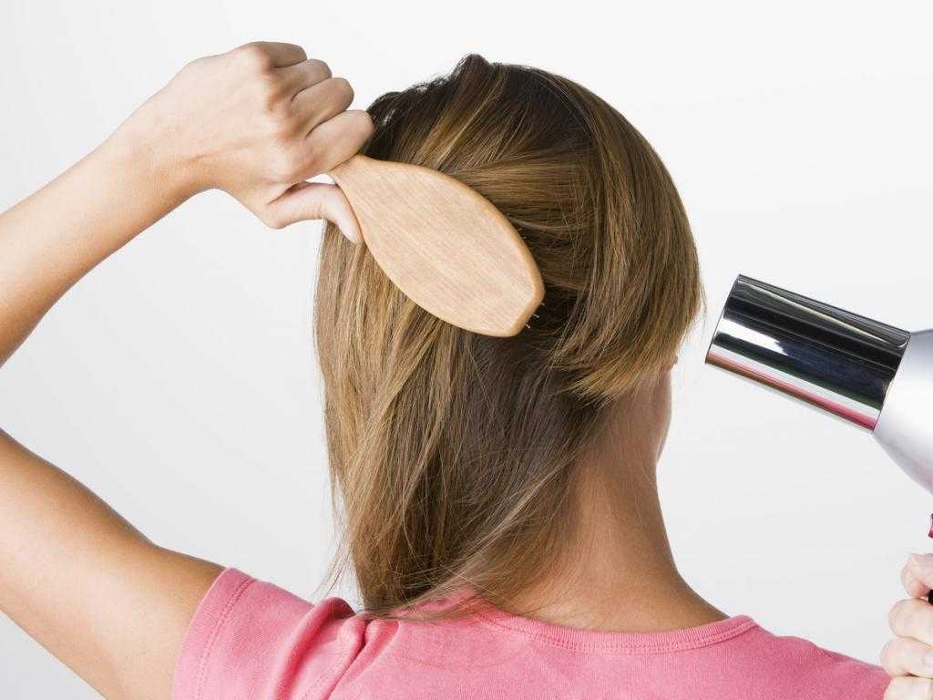Как уложить волосы без фена и утюжка: несколько простых советов для различных видов локонов - интернет журнал для девушек womanvote | не бойся быть красивой