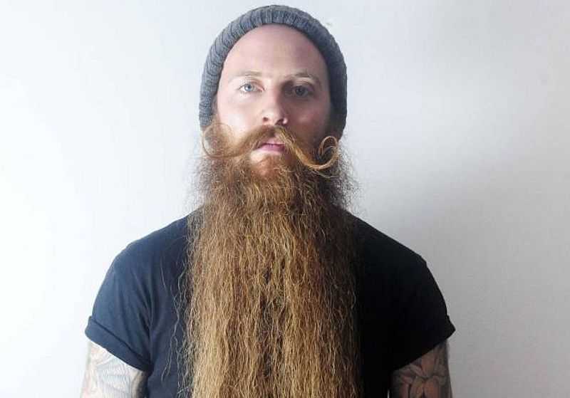 Расскажем о длинной бороде: как отрастить, сделать, стричь и ухаживать 6 красивых форм: полная, гарибальди, густая, бандхольц, утиный хвост и голландская