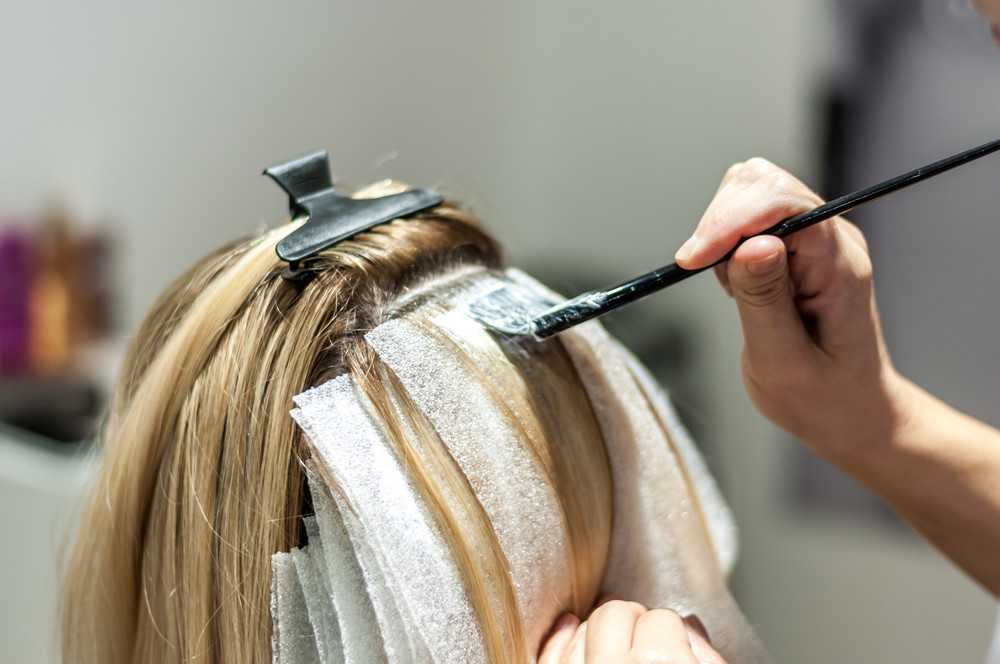 Вредно ли мелирование для волос. плюсы и минусы "за и против" — сеть салонов красоты naturel studio