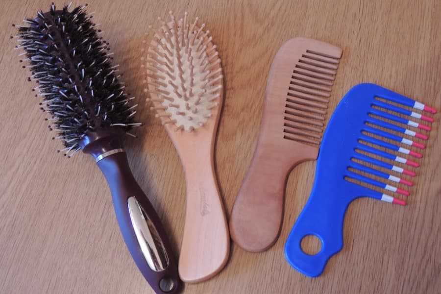 Как правильно выбрать расческу для волос - расчески из дерева и натуральных материалов