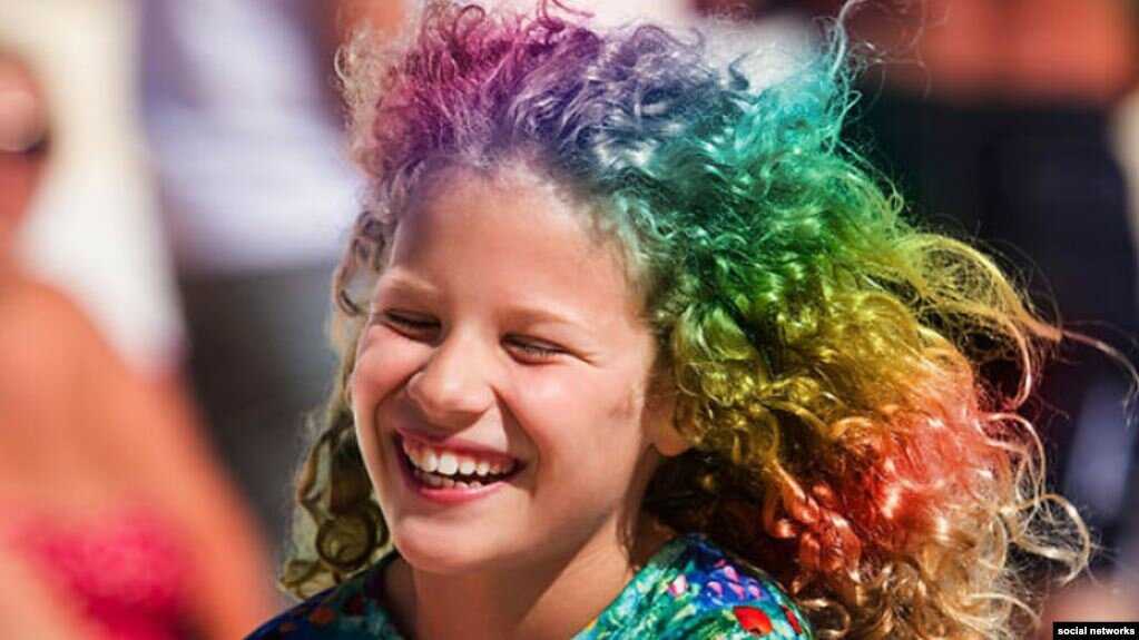 Цветные волосы у школьников — право на самовыражение или нарушение закона