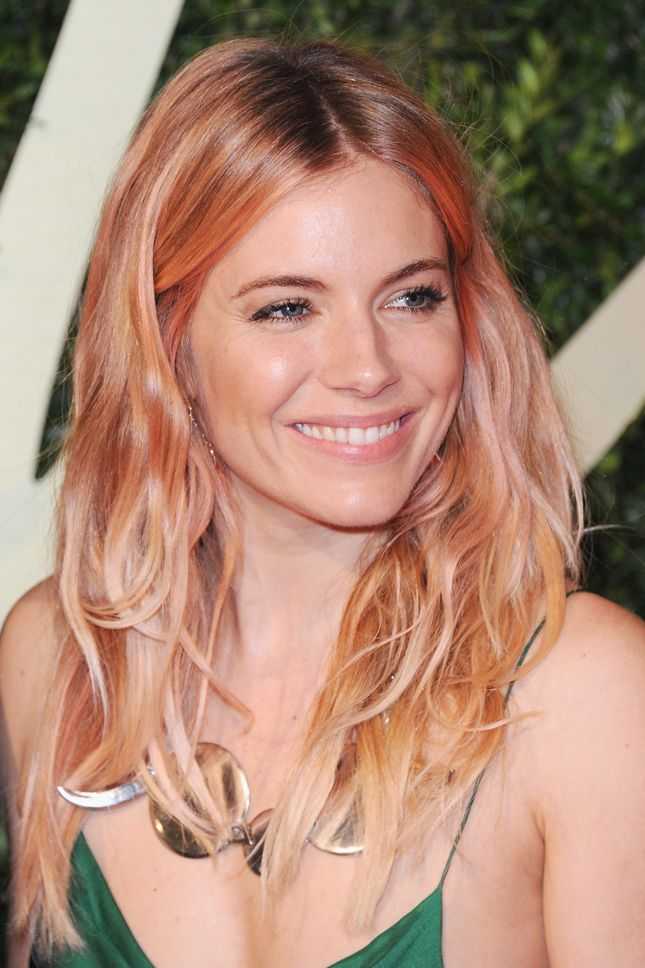 Блонд с розовым оттенком. фото на короткие, длинные волосы, как называется краска