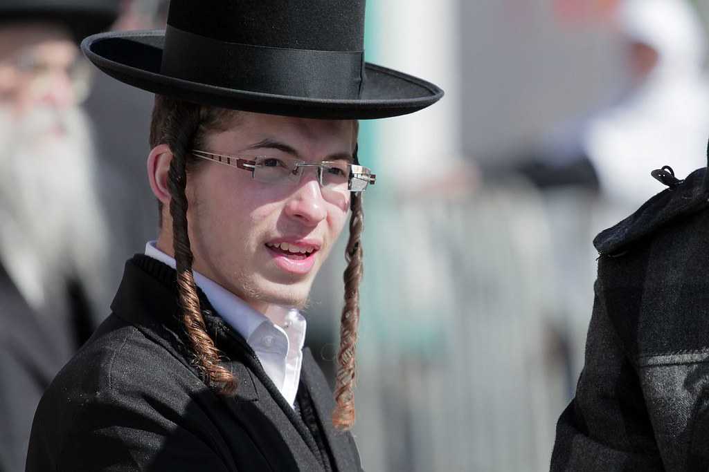 Как выглядят евреи без бороды