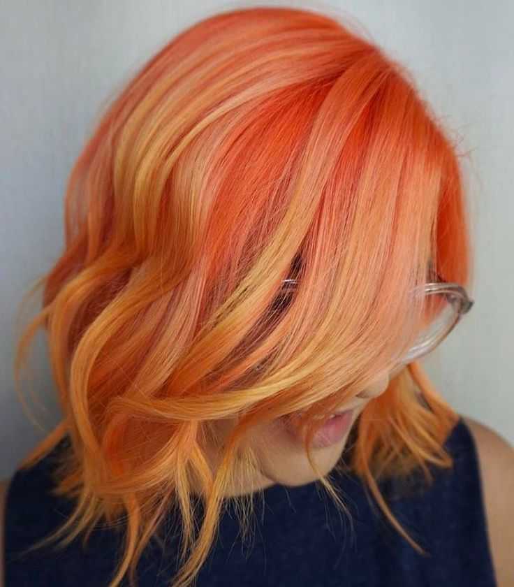 Как выглядит персиковый цвет на коротких и длинных волосах Как получить нежный или яркий персиковый оттенок блондинке или брюнетке Обзор лучших средств для ухода за окрашенными волосами