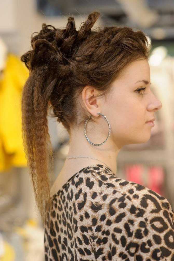 Прическа с гофре - создание современного образа и идеи применения для средних и длинных волос (130 фото)