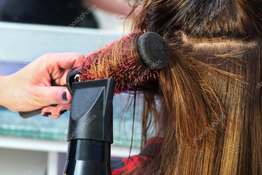 Как высушить волосы без фена быстро: лучшие советы и способы укладки волос в прическу без фена - luv.ru