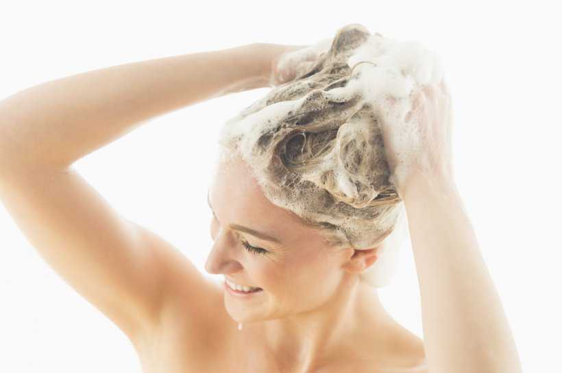 Как мыть голову после окрашивания: все, что нужно знать