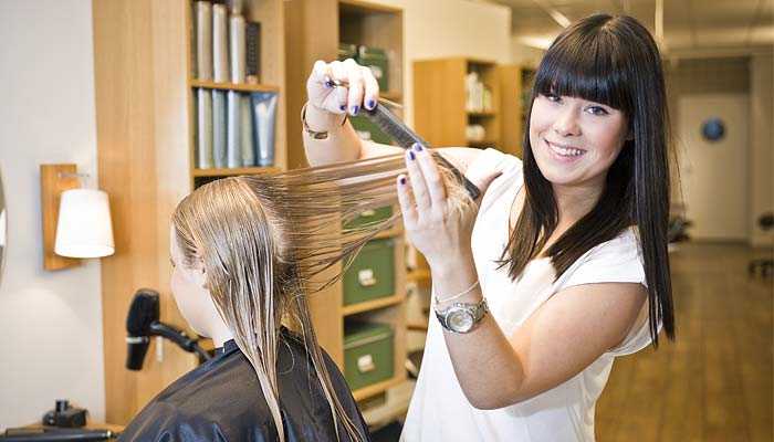 Обучение профессии парикмахера: от выбора курсов до успеха в карьере