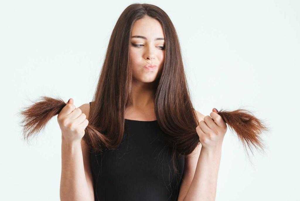 Окрашивание волос луковой шелухой: кому подходит и рецепты отваров