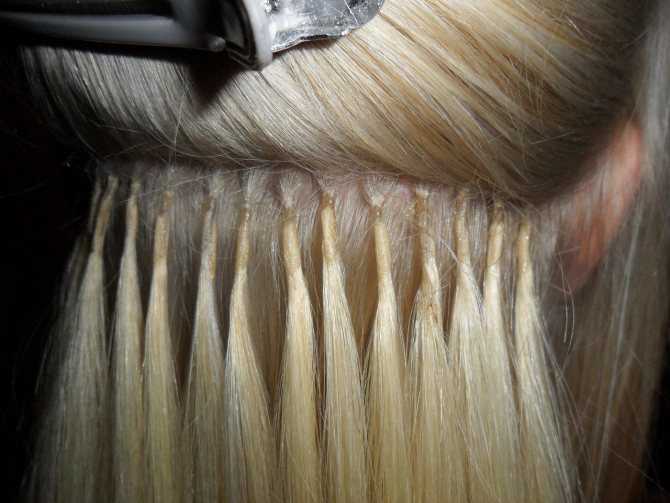 Как делается коррекция правильно нарощенных искусственных волос. как часто ее нужно повторять и сколько стоит такая процедура.