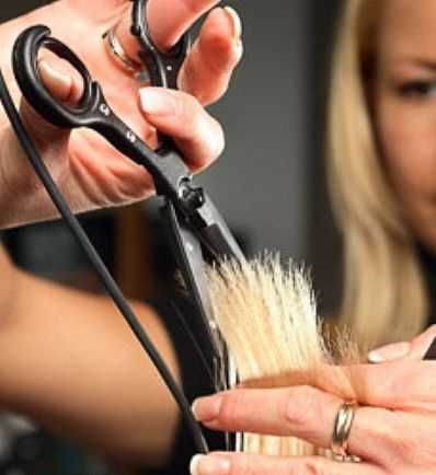 Горячие ножницы – лечебная стрижка, которая преобразит ваши волосы