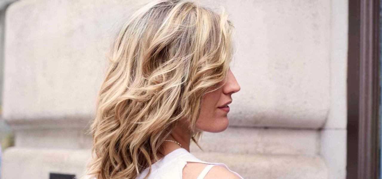 Как ухаживать за мелированными волосами?