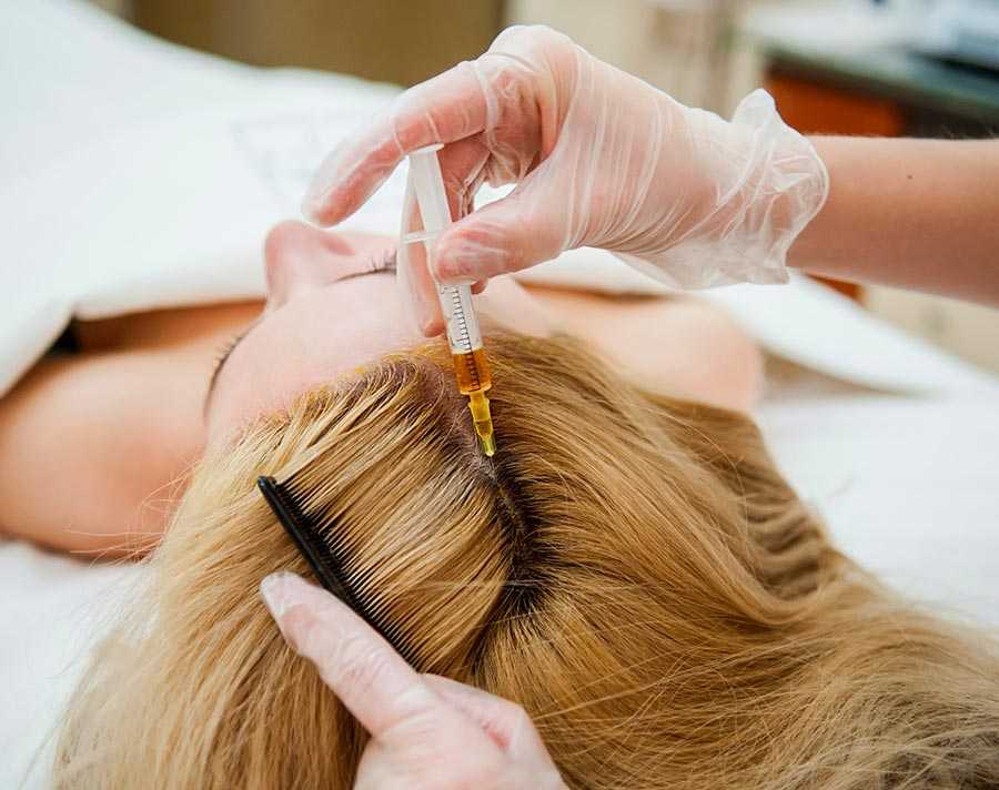 Чтобы ваши локоны всегда сияли красотой, после процедуры мелирования им требуется особый уход Восстанавливающие маски, сыворотки, витаминные коктейли, гели-флюиды, пчелиный воск и специальные шампуни, — как раз то, что позволит сделать волосы блестящими и