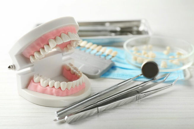 Основные материалы для работы стоматолога